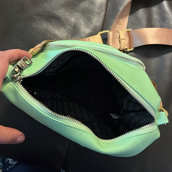 💚 STEVE MADDEN SEAFOAM GREEN MINI PURSE TAN STRAP 💚 - Picture 8 of 12